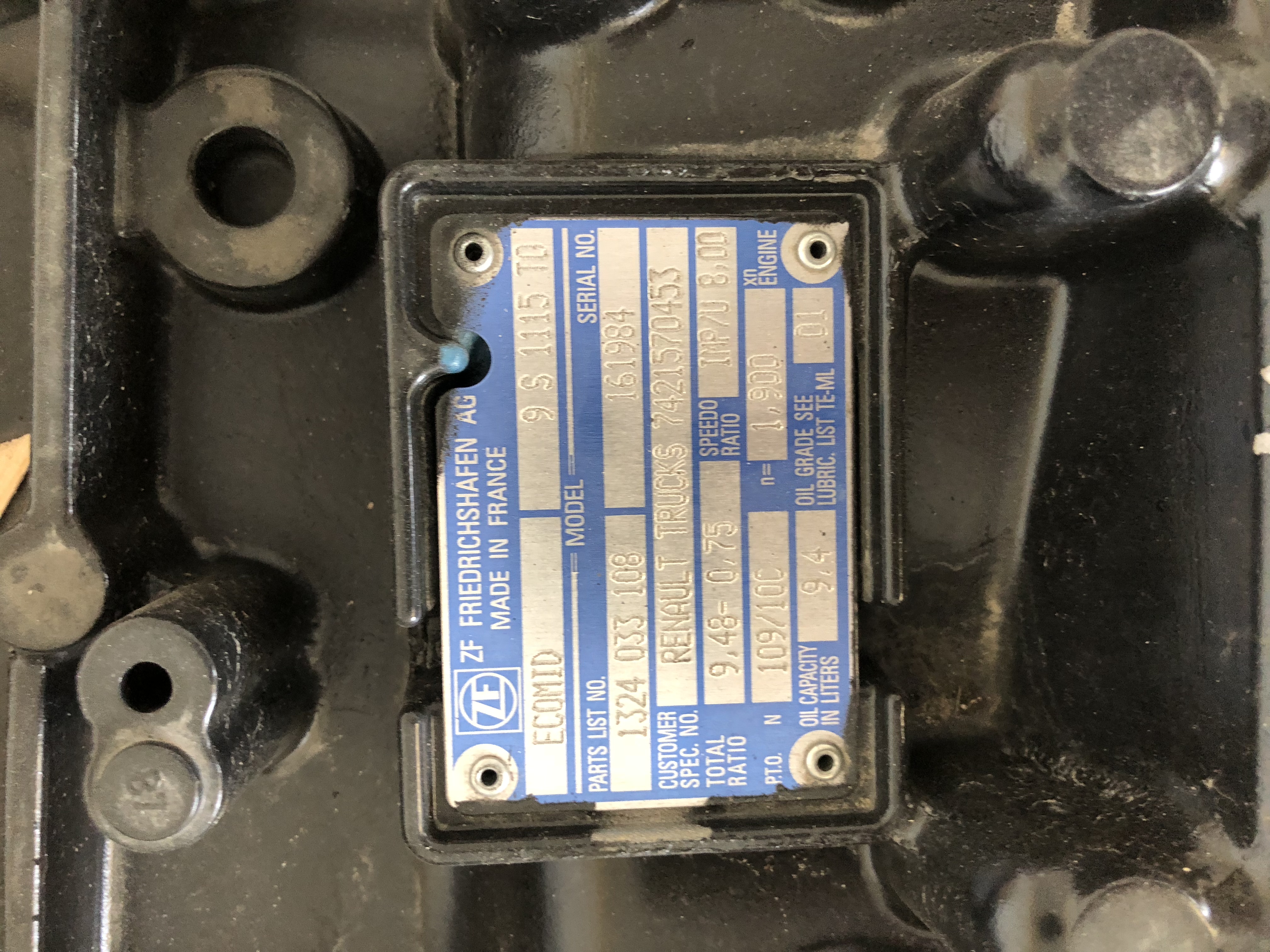 RENAULT : ZF Ecomid 9 S 1115 TO RENAULT : ZF Ecomid 9 S 1115 TO