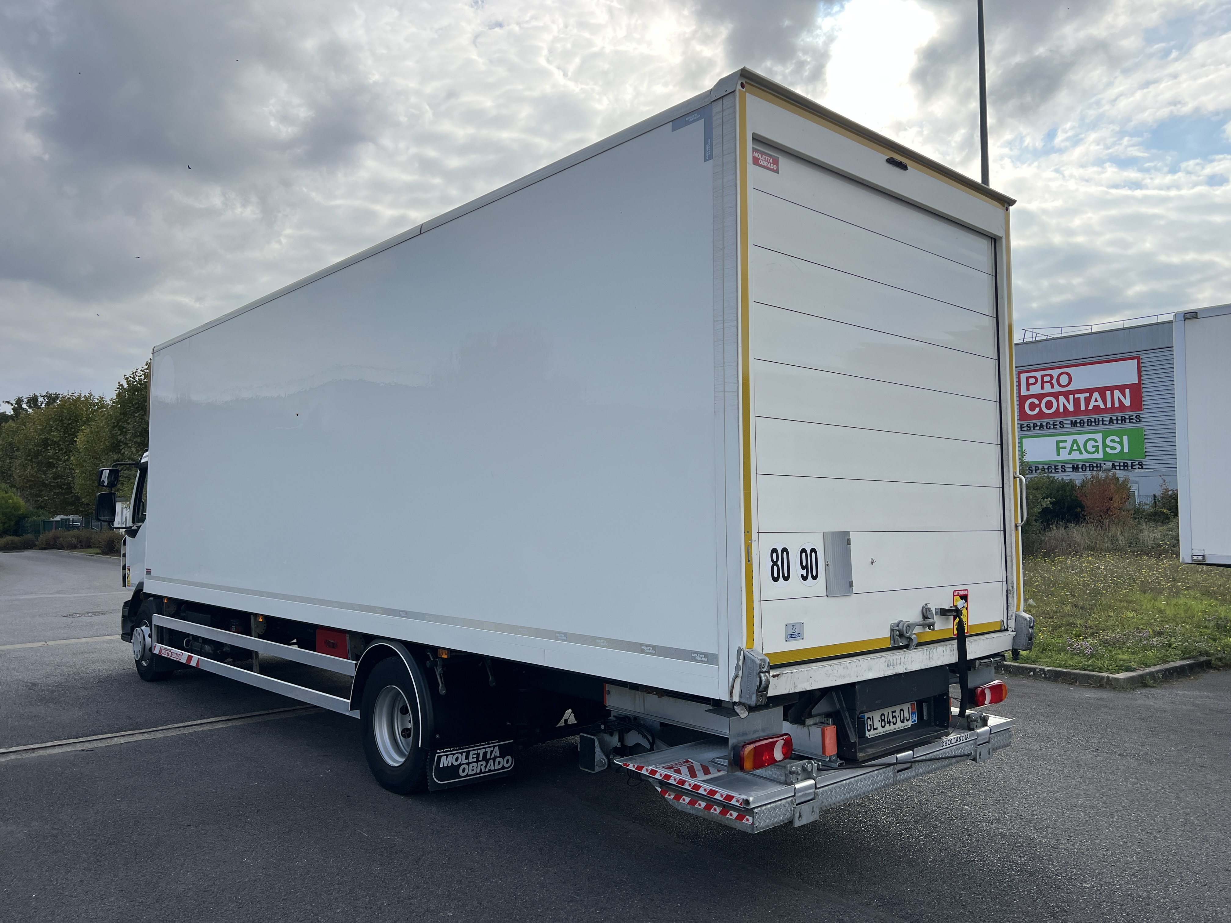 RENAULT : D16 250 Euro 6 RENAULT : D16 250 Euro 6