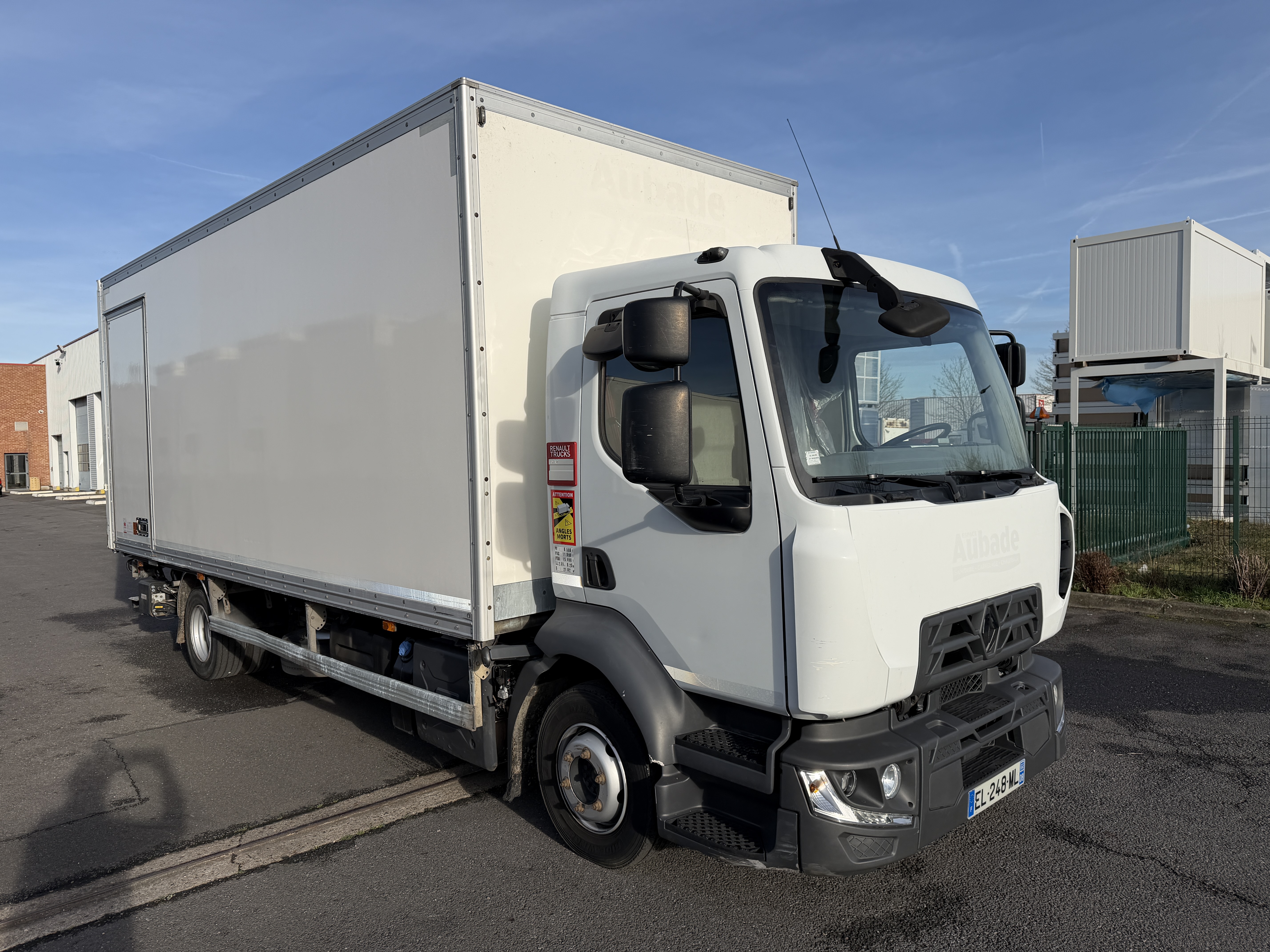 RENAULT : D12 210 Euro 6 RENAULT : D12 210 Euro 6