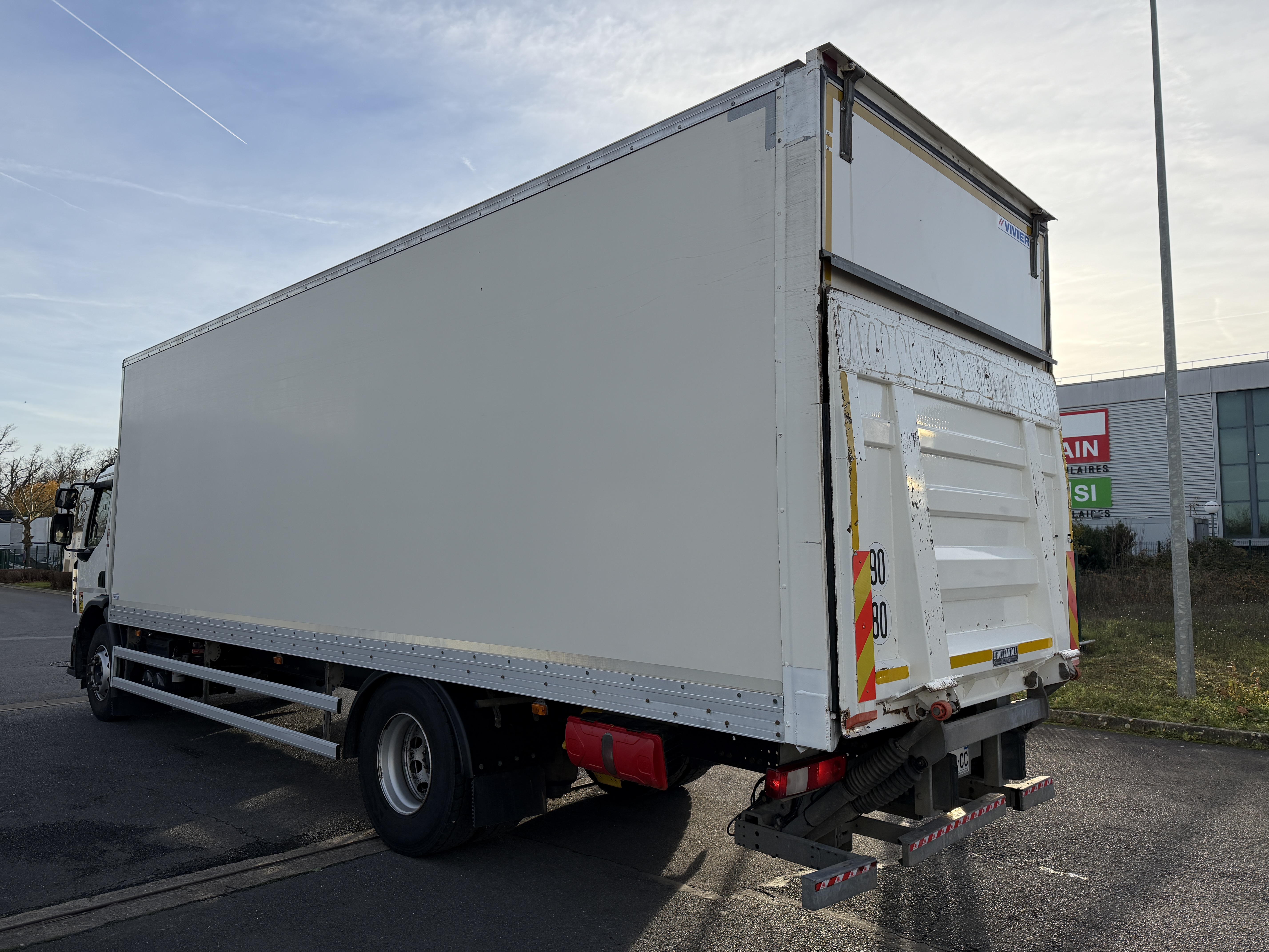 RENAULT : DWide 280 Euro 6 RENAULT : DWide 280 Euro 6