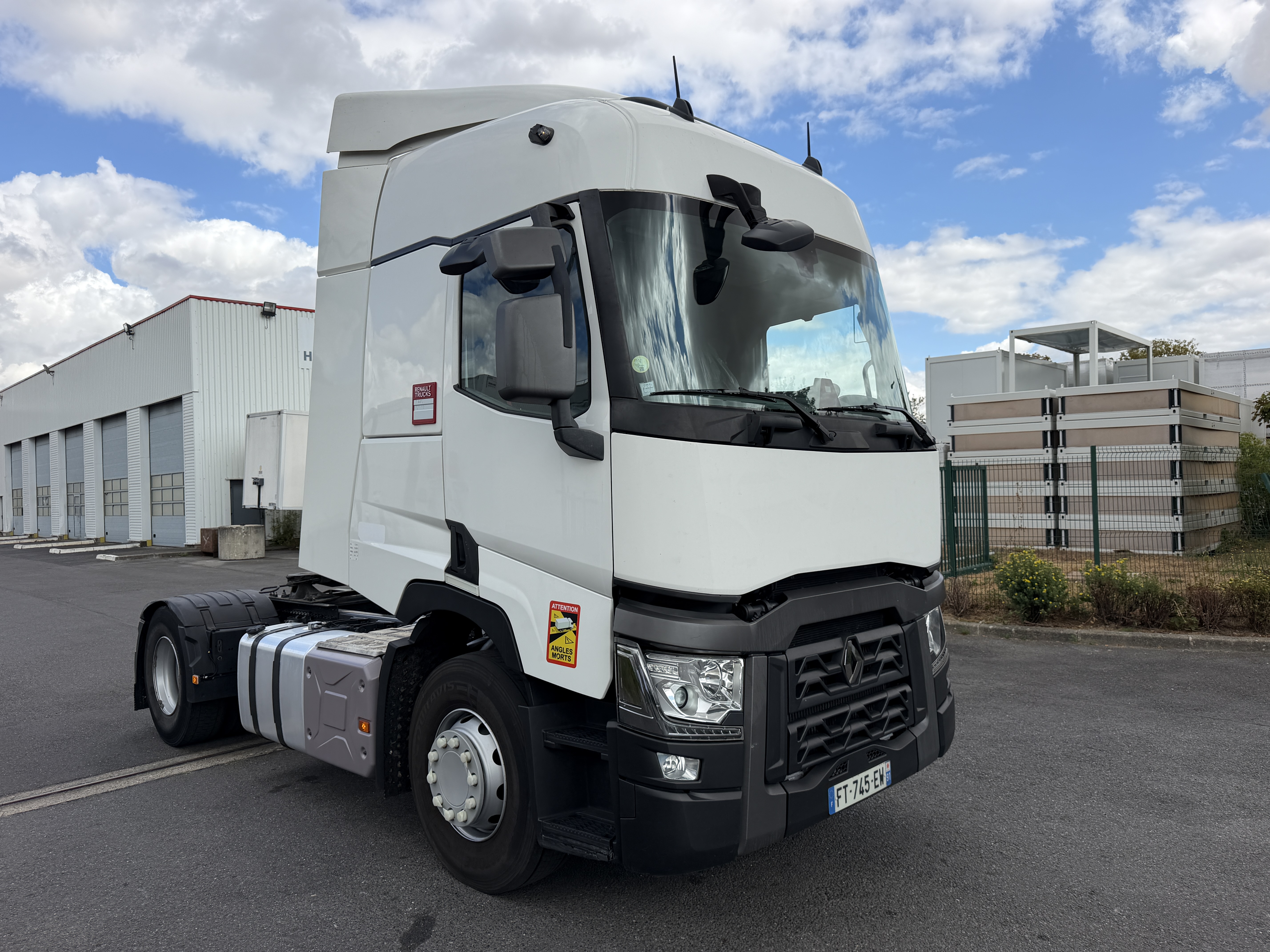 RENAULT : T 440 Euro 6 RENAULT : T 440 Euro 6